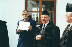 Kökös 4